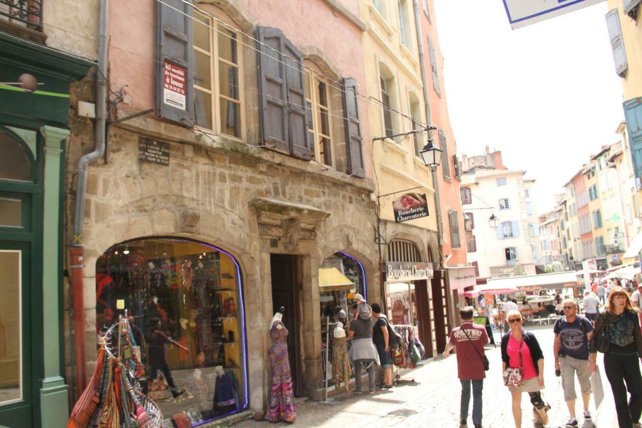 Logis Du Cagaire Apartment